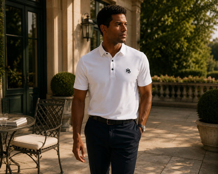 Polo Ace blanc - lifestyle